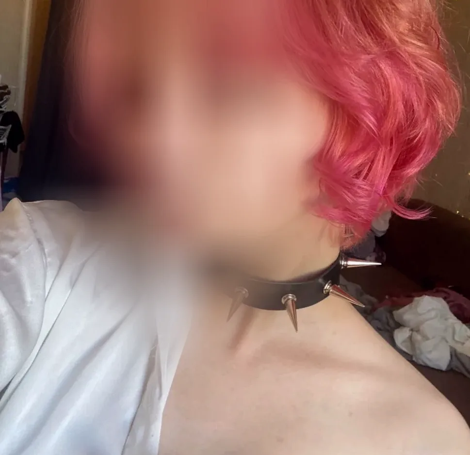 Denise, 19
