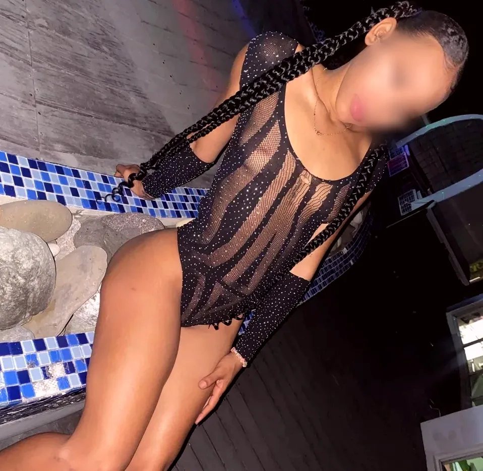 Romy, 20